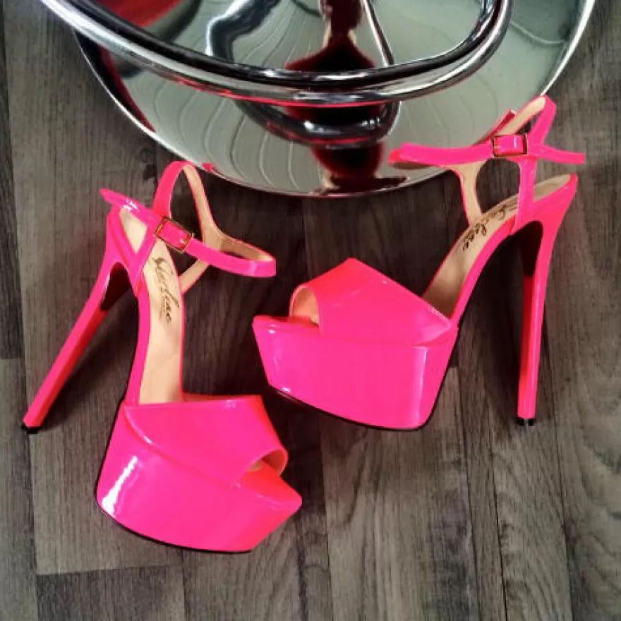 SHARLENE CALZATURE Sandals-Patent Leather Sandal Fluo Fuchsia - Cod. 11184