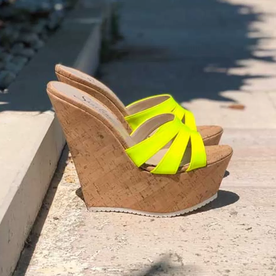 SHARLENE CALZATURE Zeppe-Sabot Patent Leather Yellow Fluo/ Sugar Wedge - Cod. 24955 Giallo